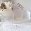 JINMURY Frosted Arch Wedding Table Numbers 1-20 with Stands, 5x7 Inch Acrylic Arch Sign with Golden Lettering, Frosted Acrylic Table Numbers for Wedding Reception