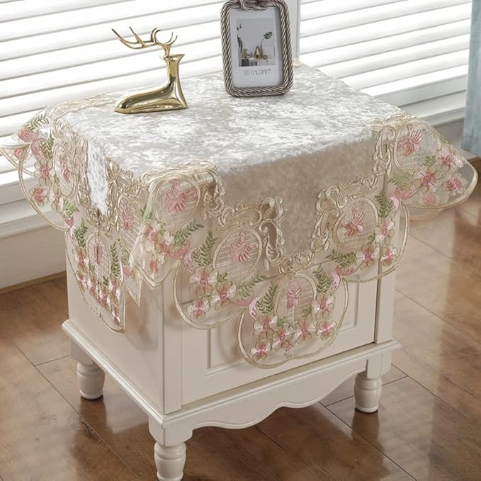 vctops Damask Lace Patchwork Tablecloth Luxury Square Small Table Cover Elegant Floral Embroidered Lace Table Cloth for Party Kitchen Dinning Picnic Decoration (Type O,32"x32")