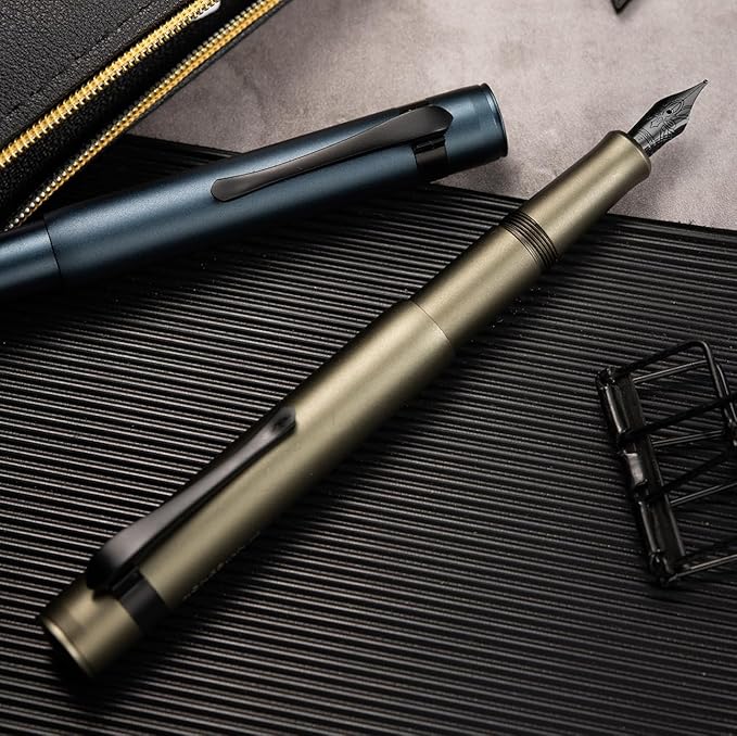 Hongdian M2 Black Forest Mini Fountain Pen, Bent Nib & Sleek Shape Aluminium Short Pocket Travel Pen (Midnight Blue)
