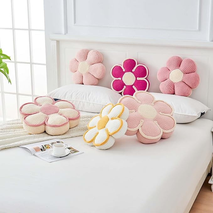 Flower Pillow, Soft Flower Decorative Throw Pillow, Cute Daisy Flower Shaped Seating Floor Cushion Room Décor Plush Pillows for Sofa Couch Bed (13.7 Inch, Ivory)
