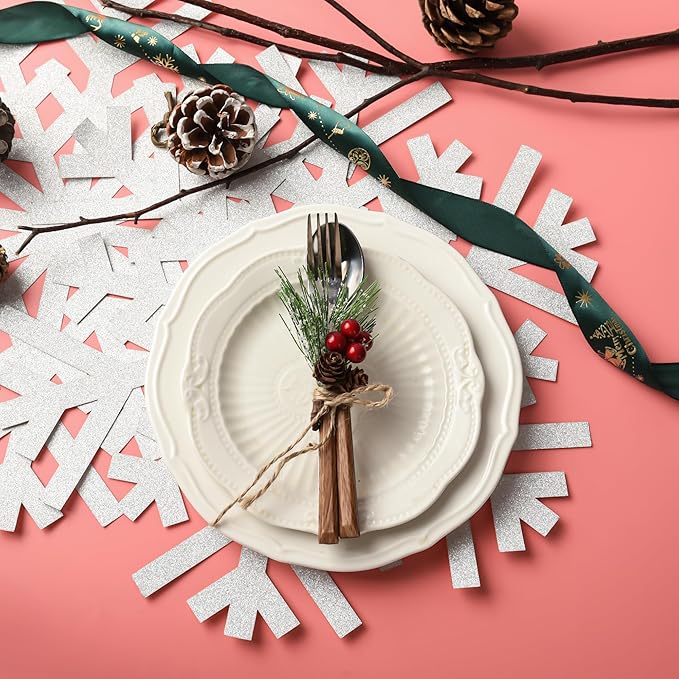 30Pcs Snowflake Paper Placemats Christmas Sliver Glitter Disposable Place Mats Winter Round Sparkle Decorative Table Chargers Xmas Snowflake Decoration for Holiday Festival Dining Tableware