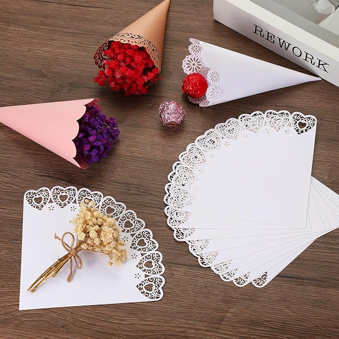 PATIKIL Wedding Confetti Cones, 100 Pcs Paper Tapers Hollow Print Wave Cone Bouquet for Party Candy Gift Boxes Chocolate Bags Buffet Bachelor Party Petals, White